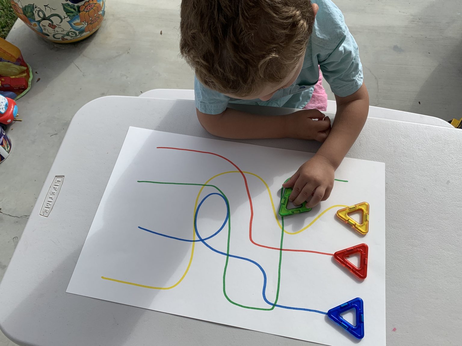 Tracing colors – Bright Minded Kids